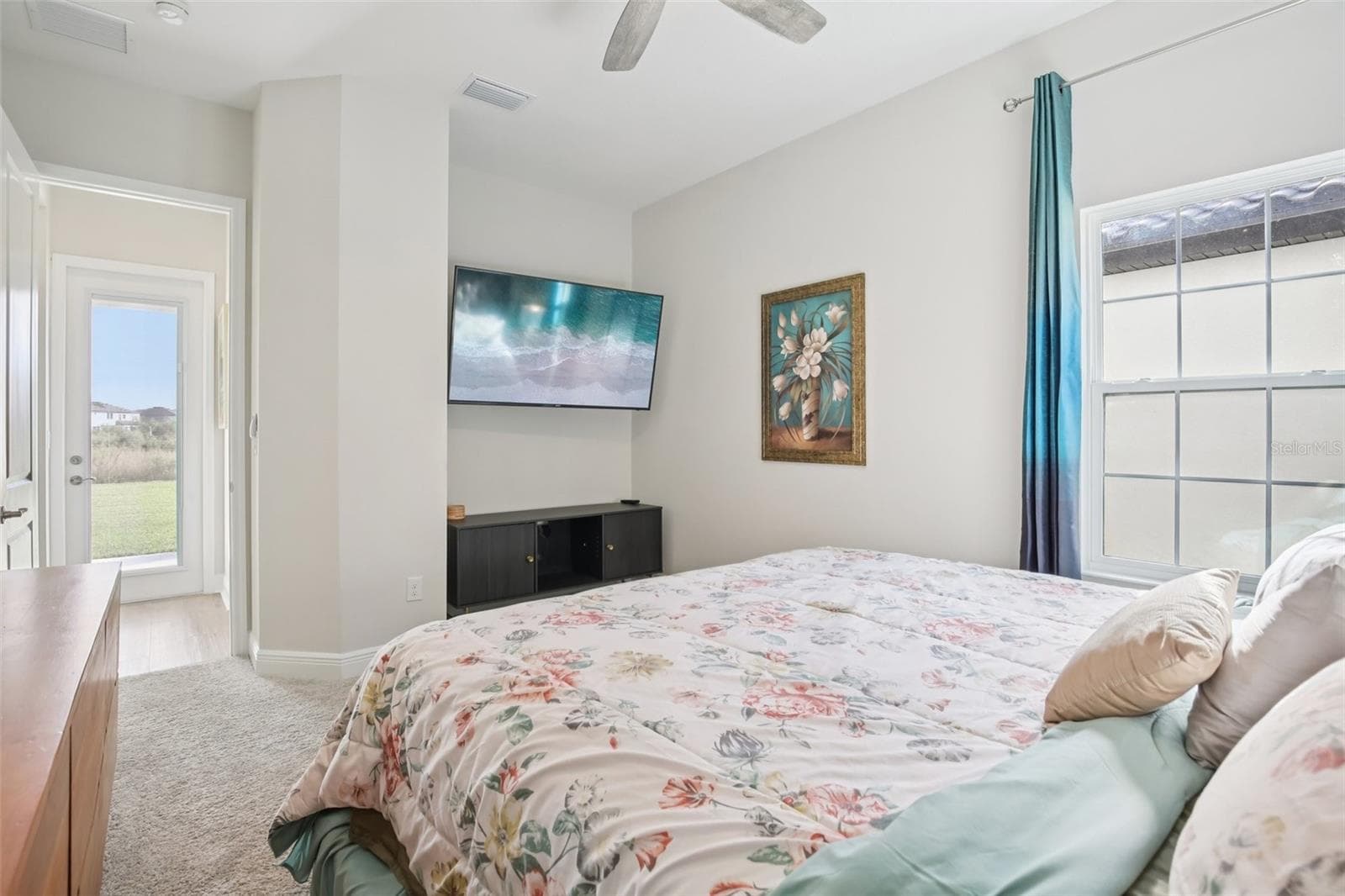 Single Family Residence at 14930 RIDER PASS DR, LITHIA, photo 50 of 66