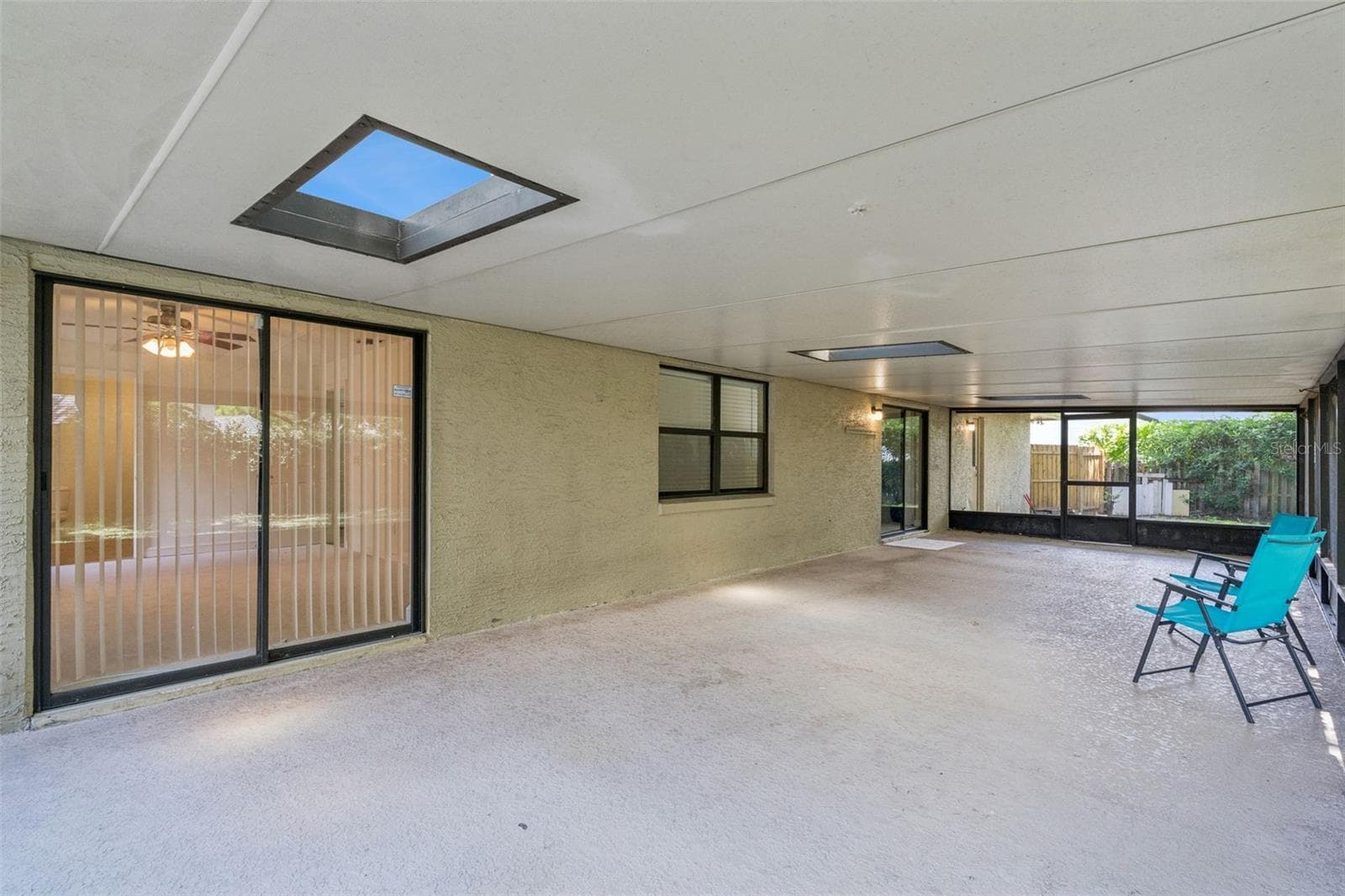 Expansive Lanai - 9433 PALM TREE DR, WINDERMERE