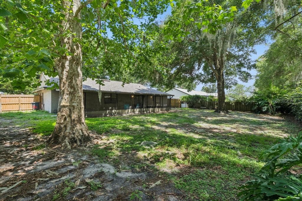 Back Yard - 9433 PALM TREE DR, WINDERMERE