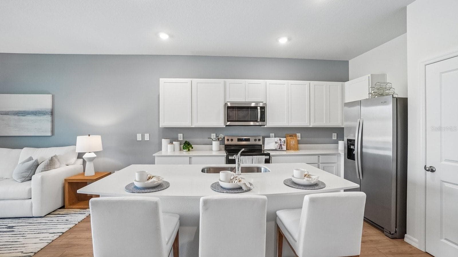 Townhouse at 8027 WILDLIFE HAVEN ST, TAMPA, photo 11 of 38