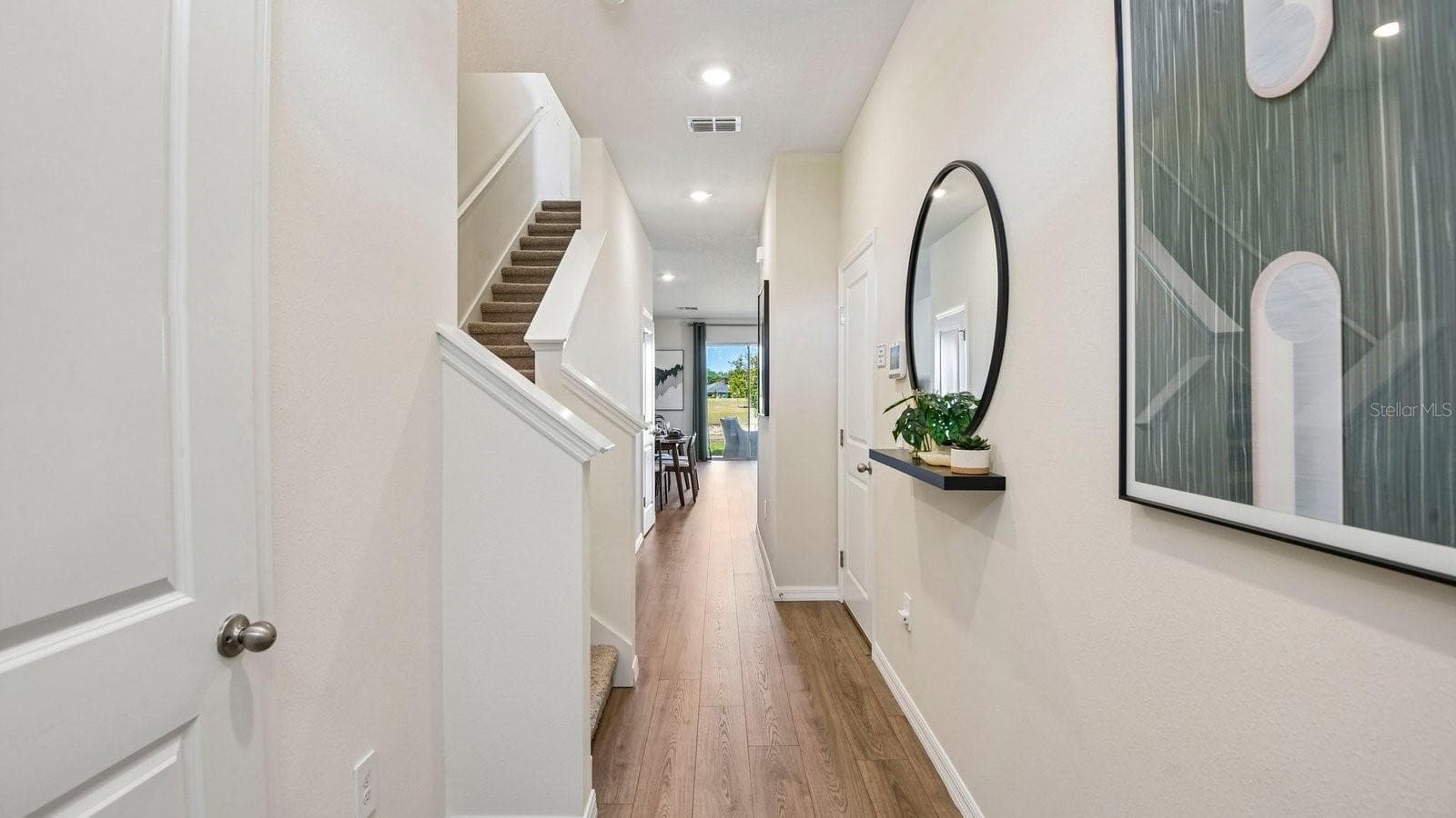 Townhouse at 8033 WILDLIFE HAVEN ST, TAMPA, photo 4 of 36