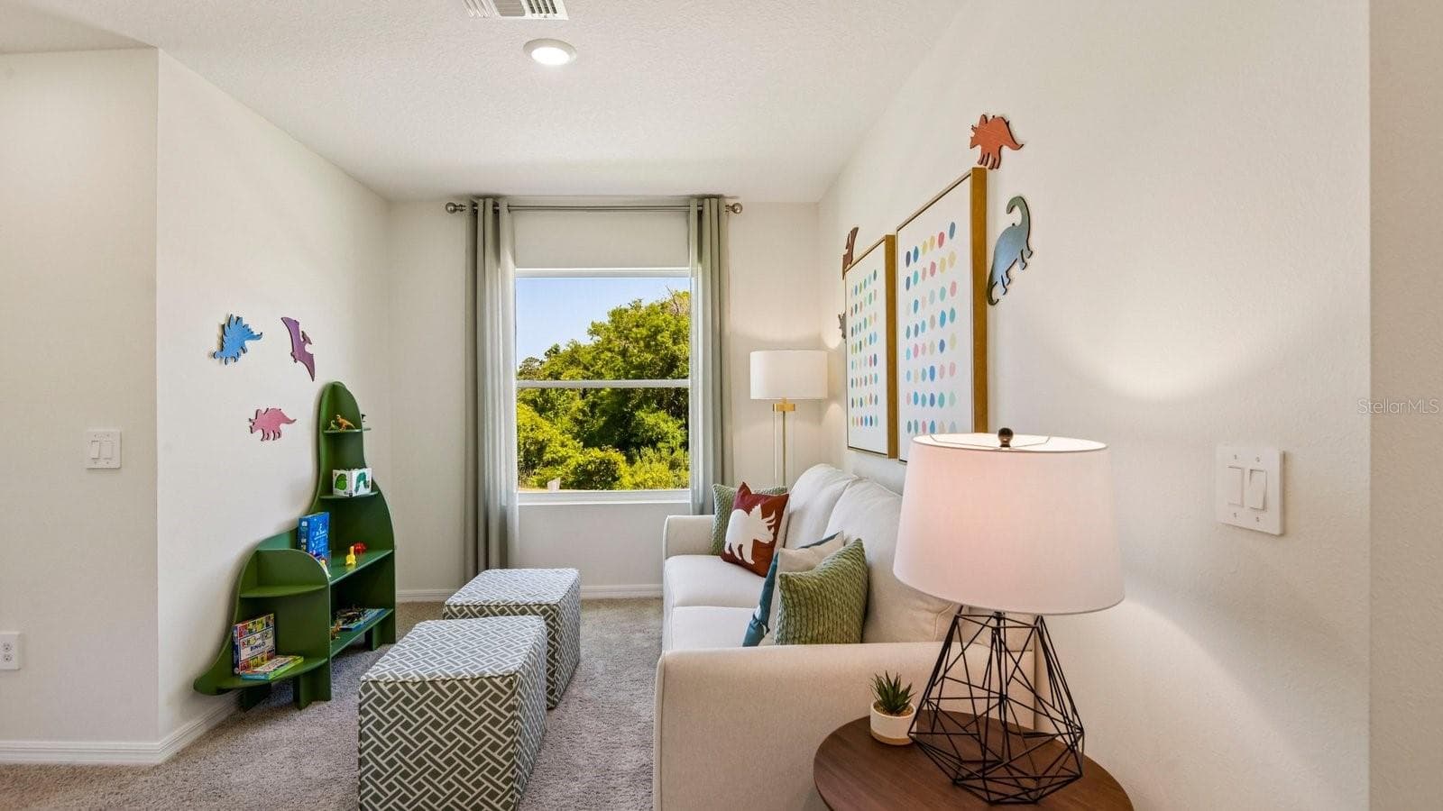 Townhouse at 8033 WILDLIFE HAVEN ST, TAMPA, photo 20 of 36