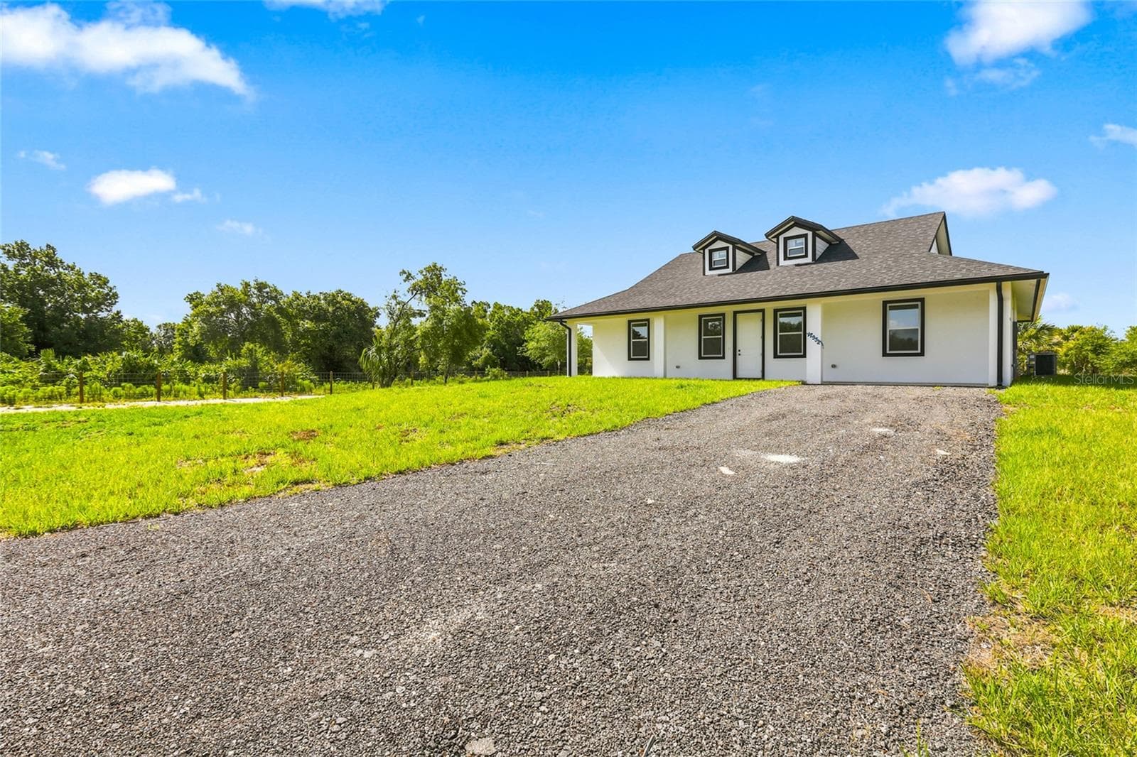Single Family Residence at 17932 NW 288TH ST, OKEECHOBEE, photo 2 of 43
