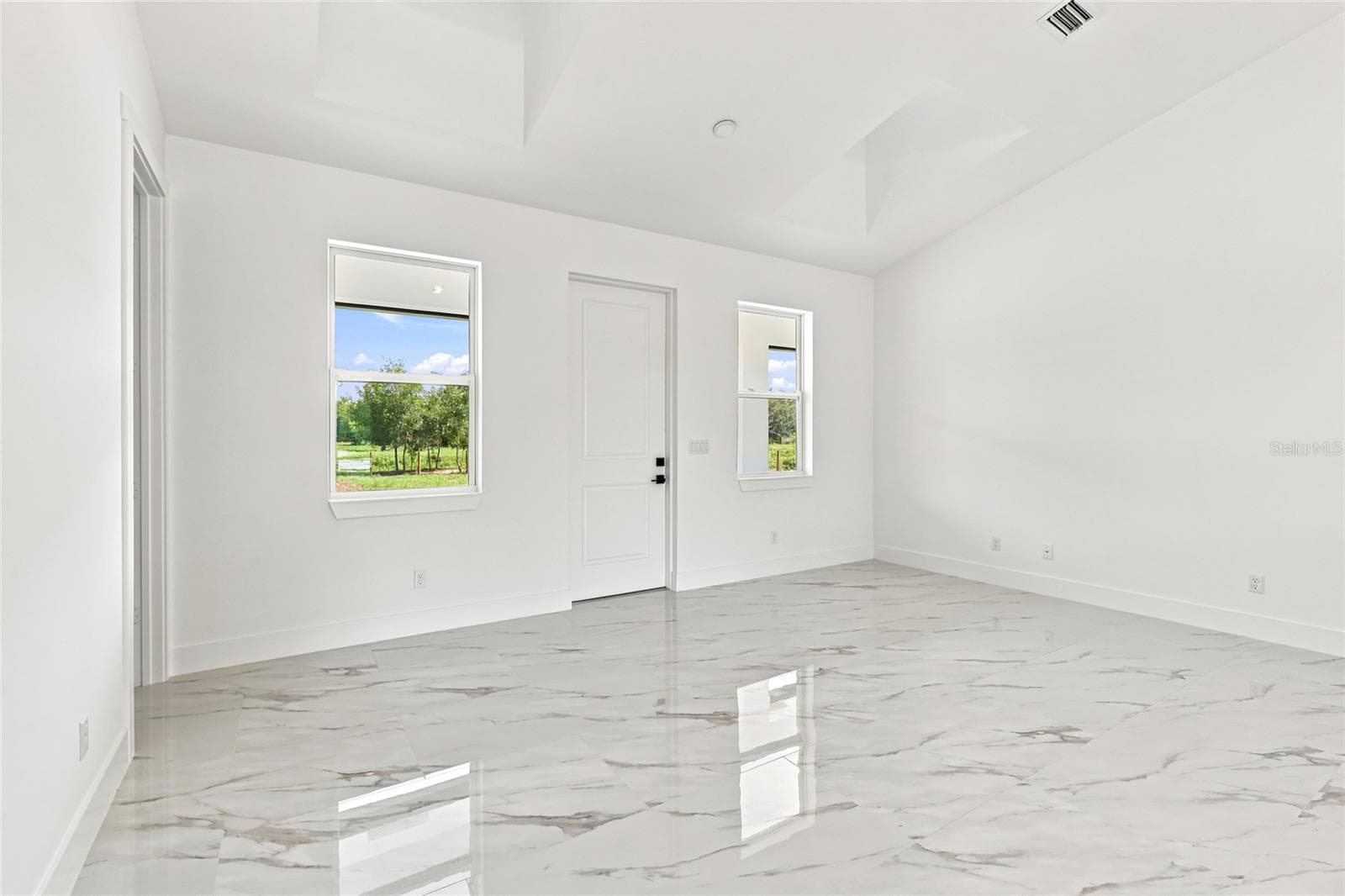 Single Family Residence at 17932 NW 288TH ST, OKEECHOBEE, photo 9 of 43