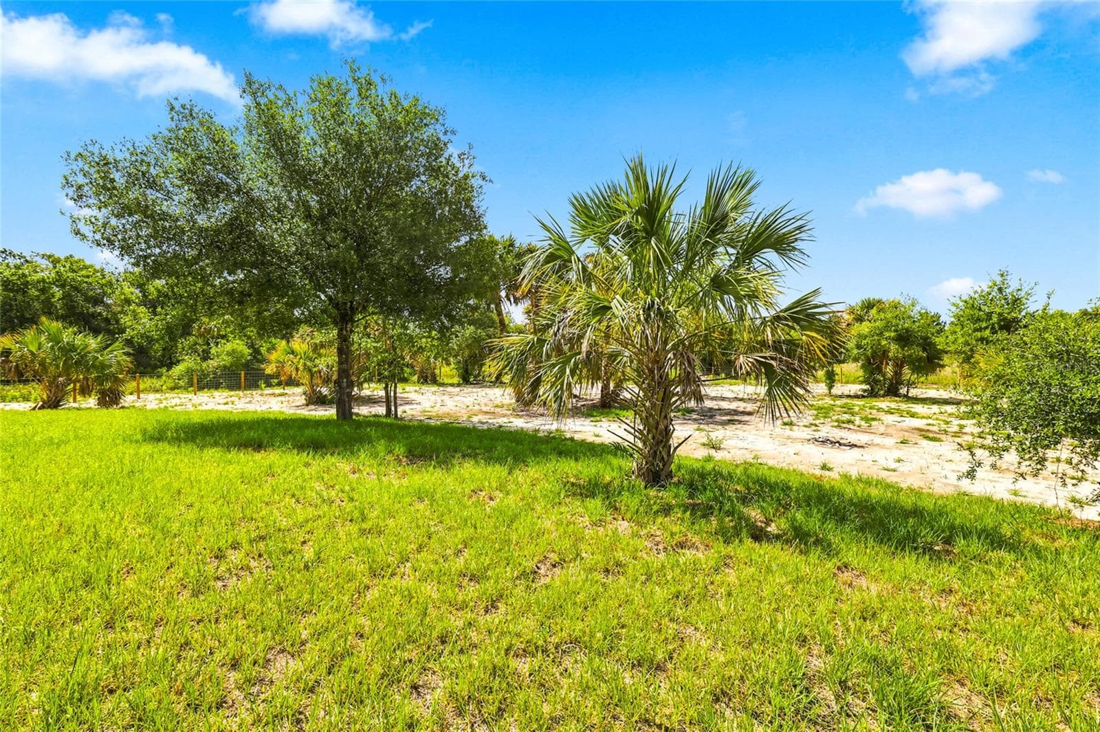 Single Family Residence at 17932 NW 288TH ST, OKEECHOBEE, photo 40 of 43
