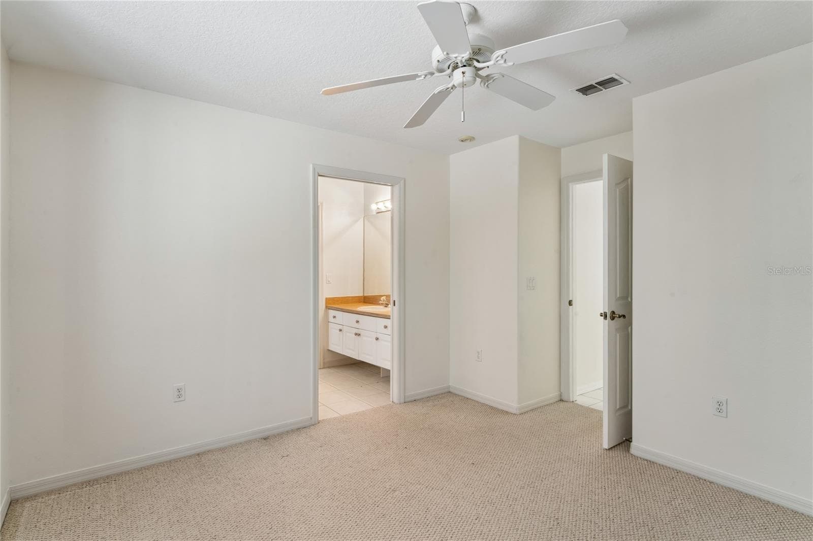 Single Family Residence at 6381 PINEHURST DR, SPRING HILL, photo 28 of 56