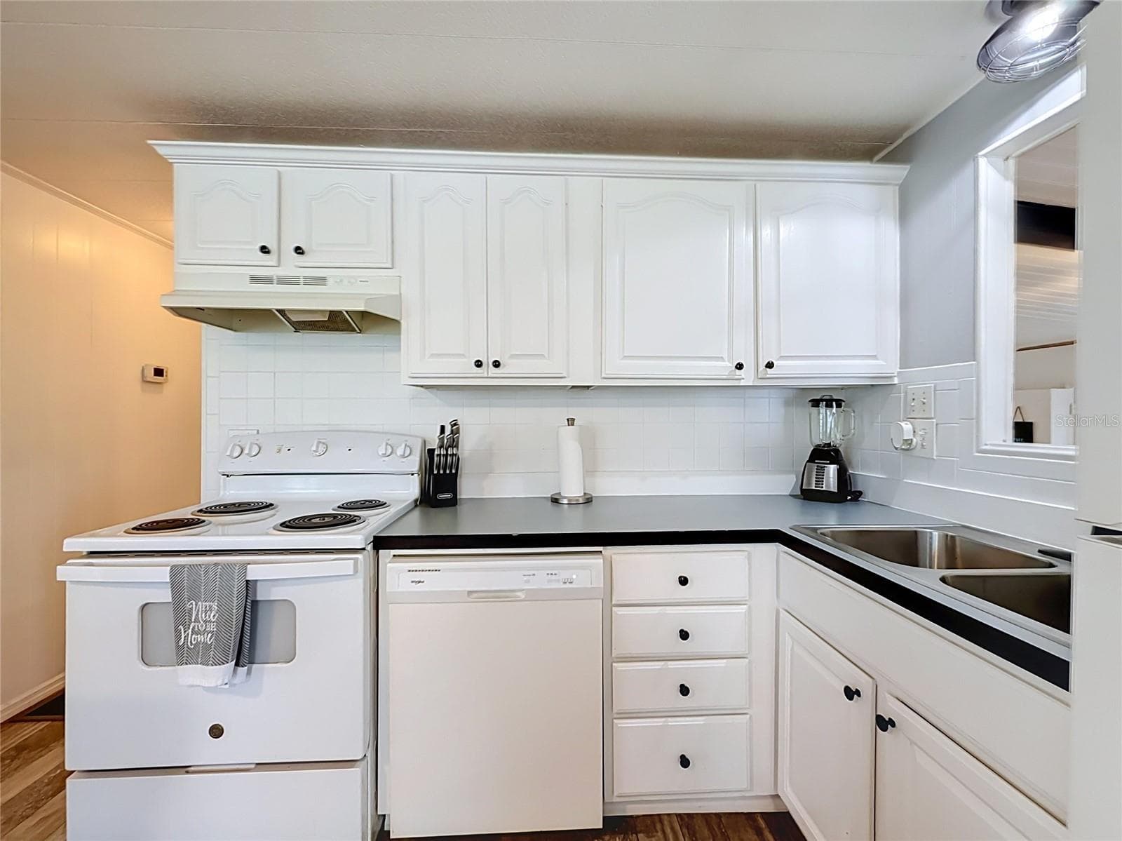 Kitchen - 1025 CAPELLA DR, TAVARES
