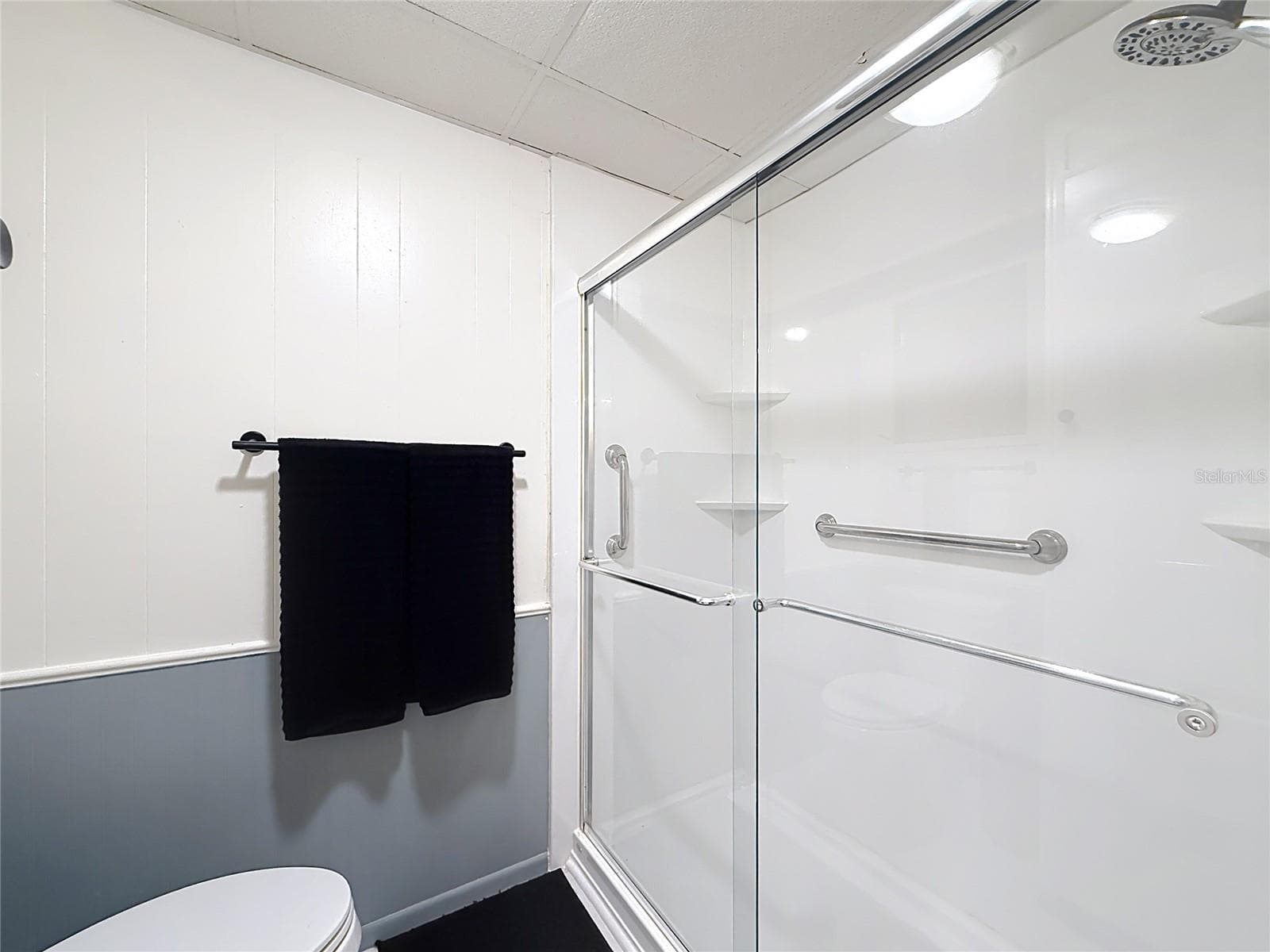 3rd Bath - 1025 CAPELLA DR, TAVARES