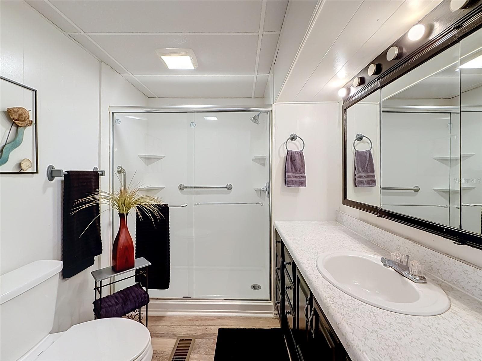 3rd Bath - 1025 CAPELLA DR, TAVARES