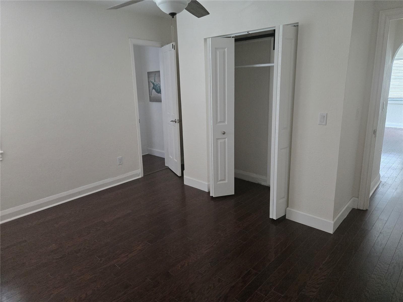 Single Family Residence at 300 E IDLEWILD AVE, TAMPA, photo 23 of 35