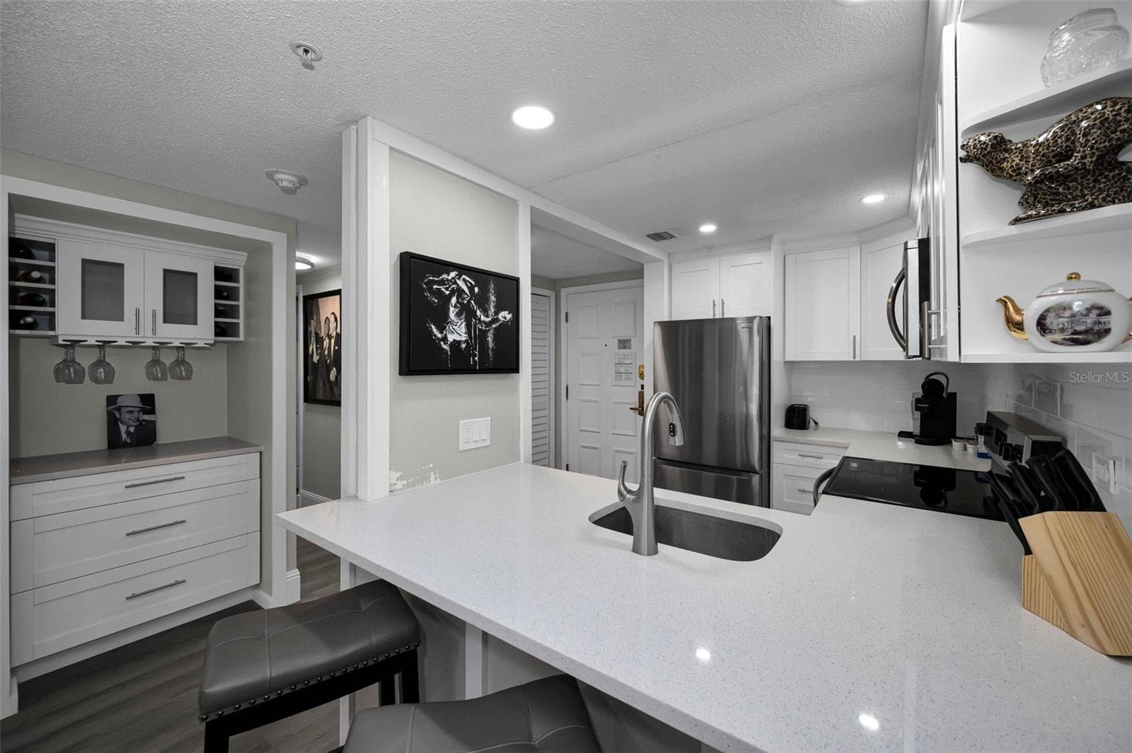 Condominium at 36750 US HIGHWAY 19 N #20-209, PALM HARBOR, photo 8 of 34