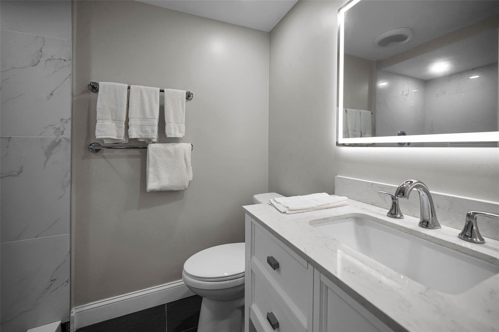 Condominium at 36750 US HIGHWAY 19 N #20-209, PALM HARBOR, photo 15 of 34
