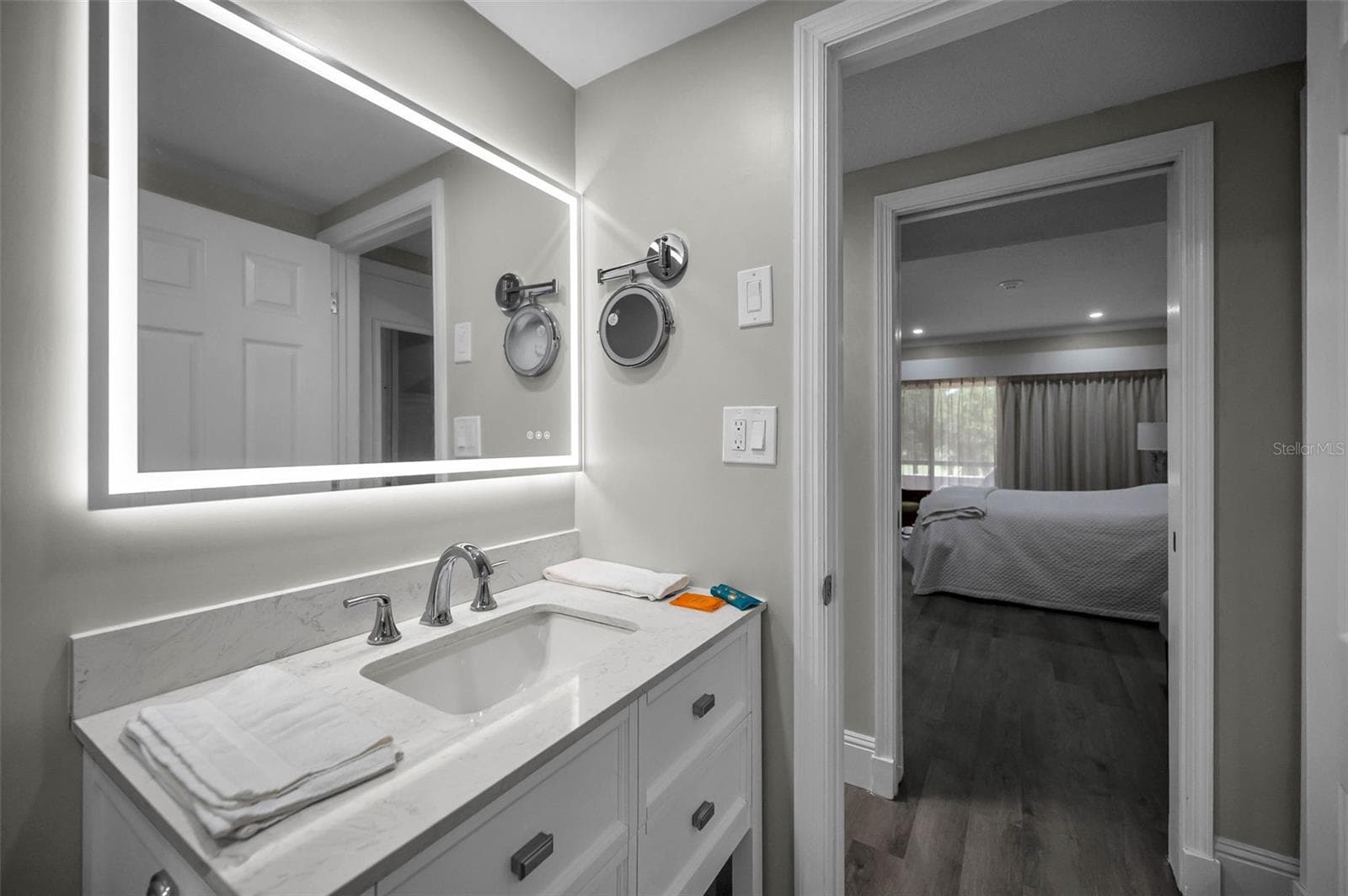 Condominium at 36750 US HIGHWAY 19 N #20-209, PALM HARBOR, photo 17 of 34