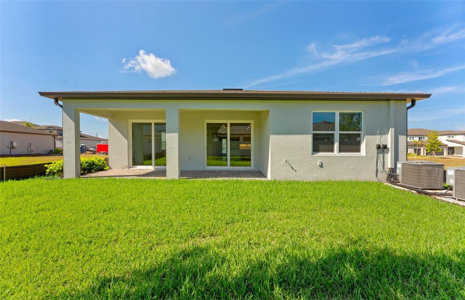 Model Representation - 13816 SUNLIGHT MEADOW DR, RIVERVIEW