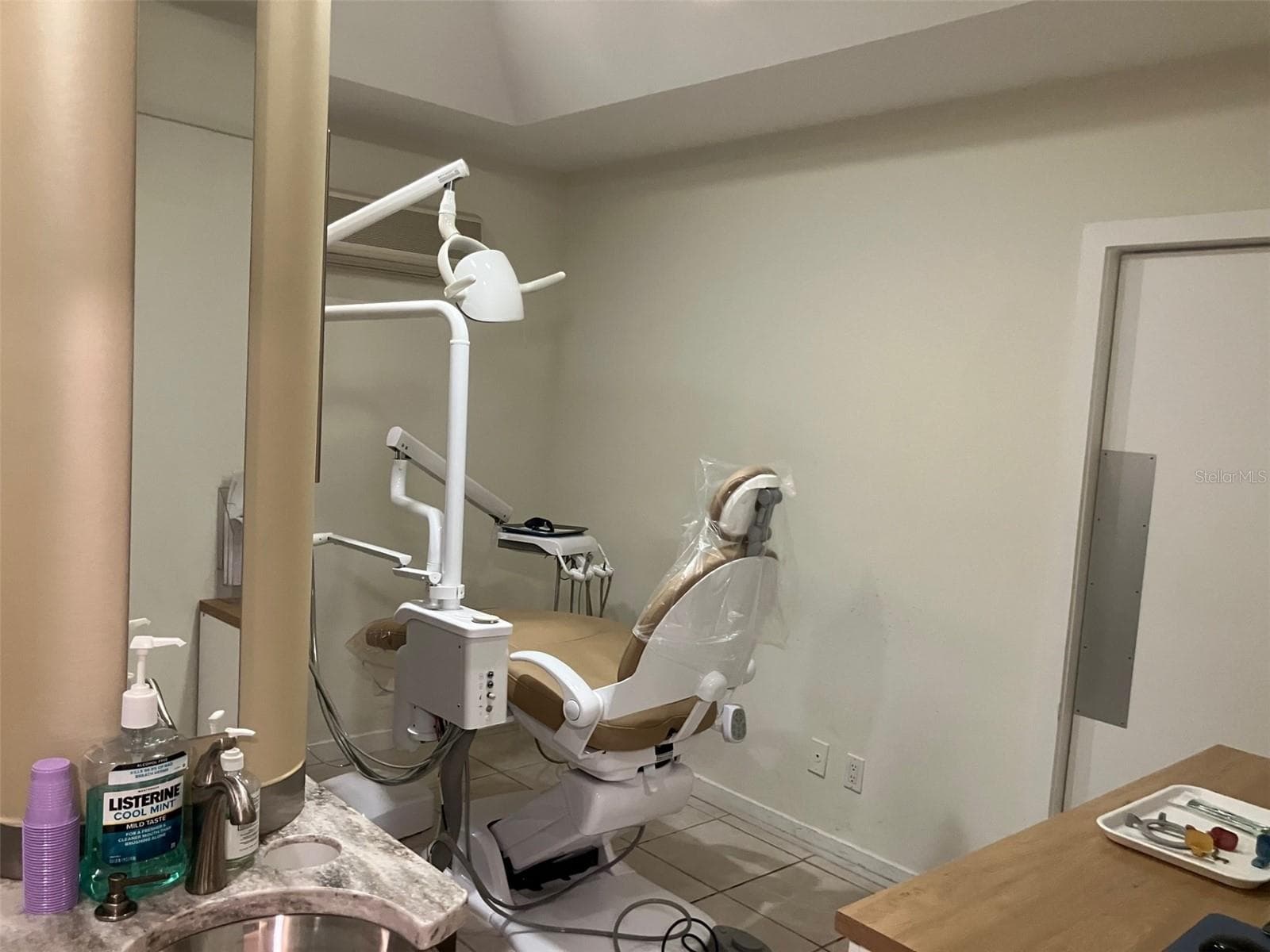 Office at 4306 W KENSINGTON AVE, TAMPA, photo 6 of 17