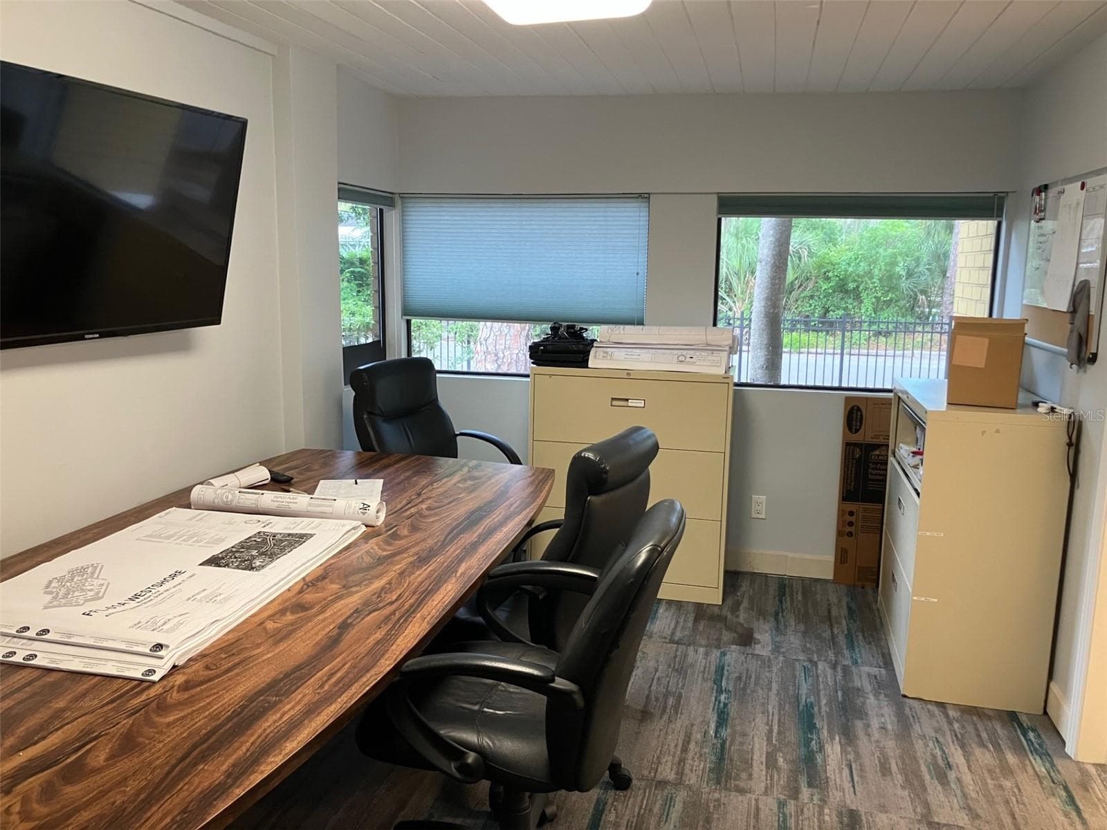Office at 4306 W KENSINGTON AVE, TAMPA, photo 11 of 17