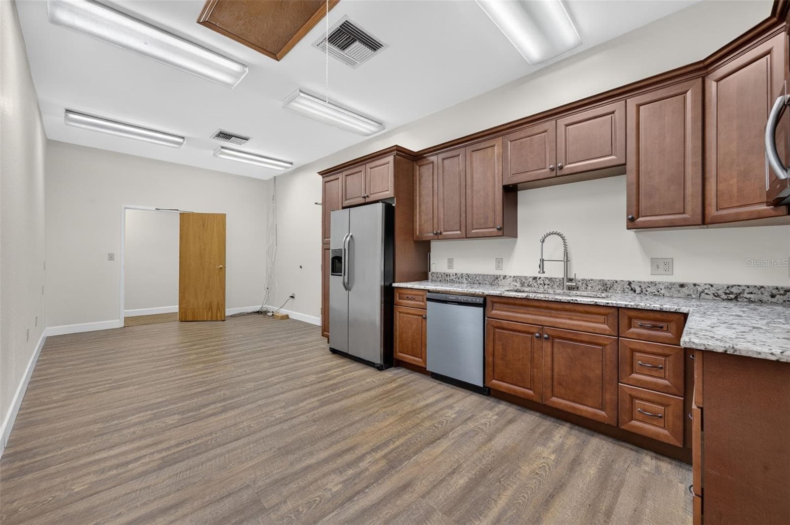 kitchen and breakroom - 1477 W FAIRBANKS AVE, WINTER PARK