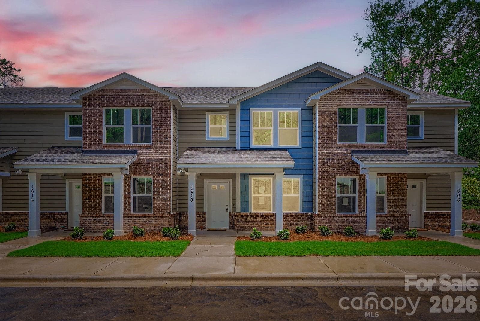 1610 Ct Brooks Circle
