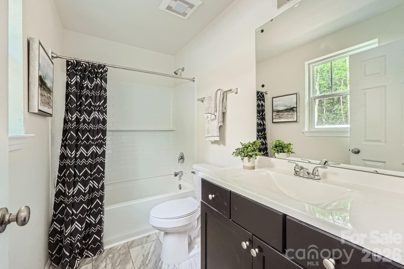Townhouse at 1610 Ct Brooks Circle, Charlotte, photo 20 of 32