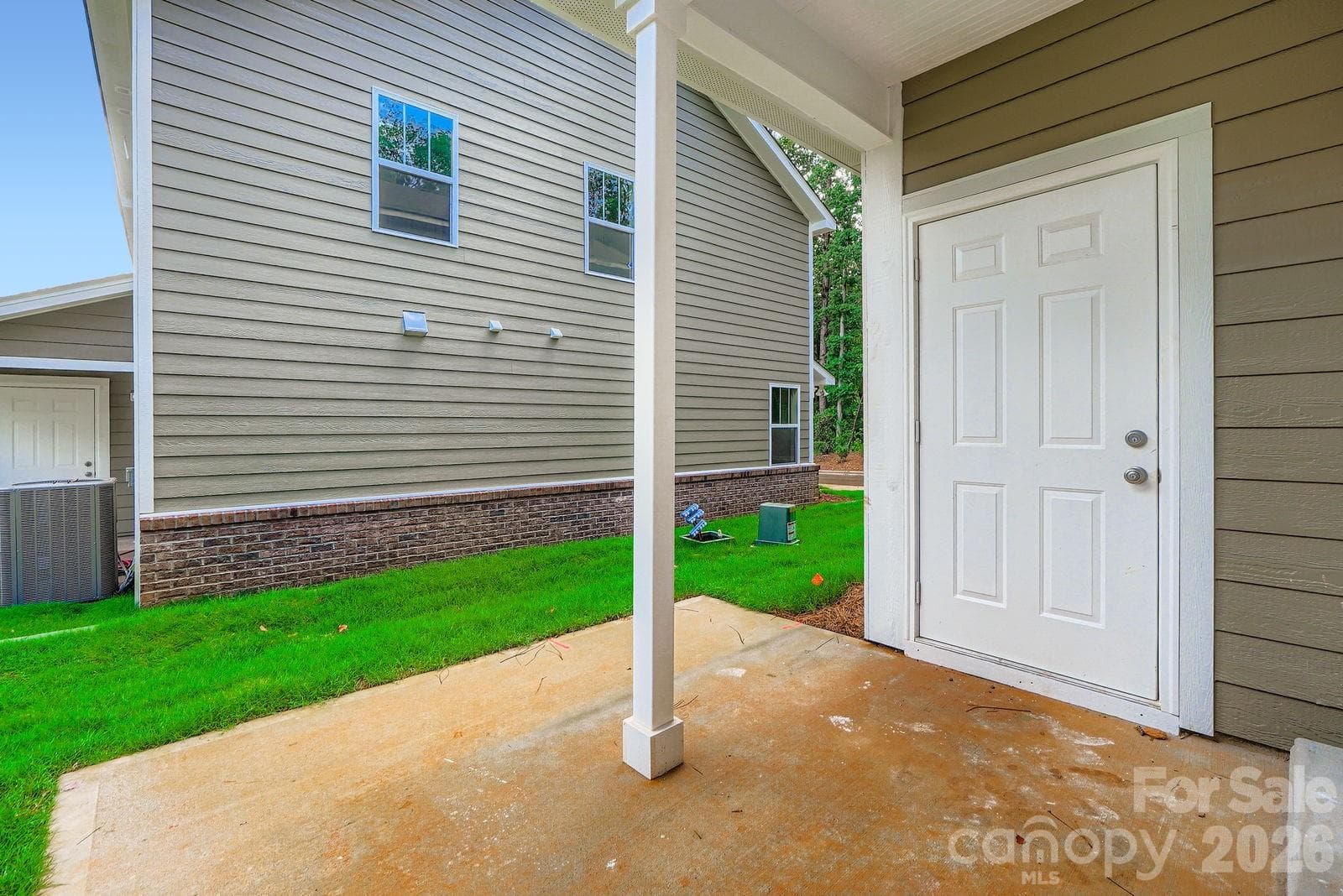 Townhouse at 1610 Ct Brooks Circle, Charlotte, photo 28 of 32