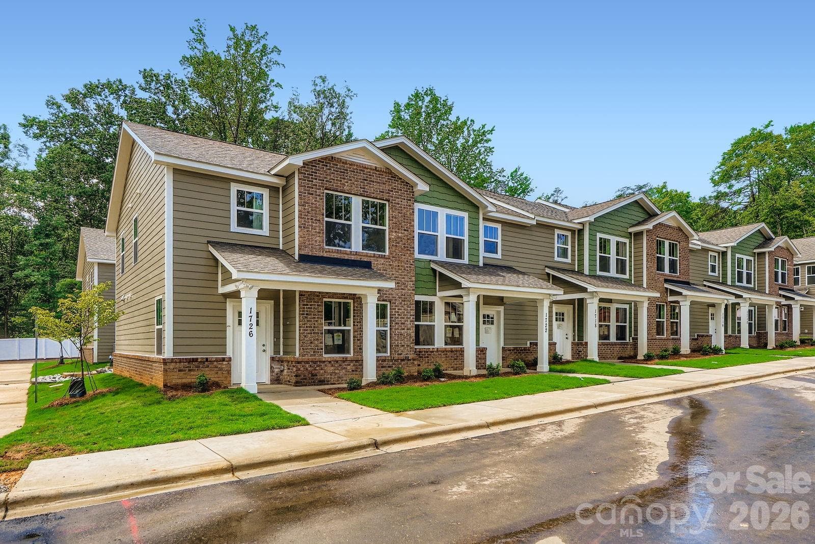 Townhouse at 1610 Ct Brooks Circle, Charlotte, photo 31 of 32