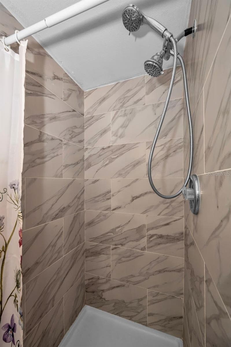master shower - 3505 TARPON WOODS BLVD #O-403, PALM HARBOR