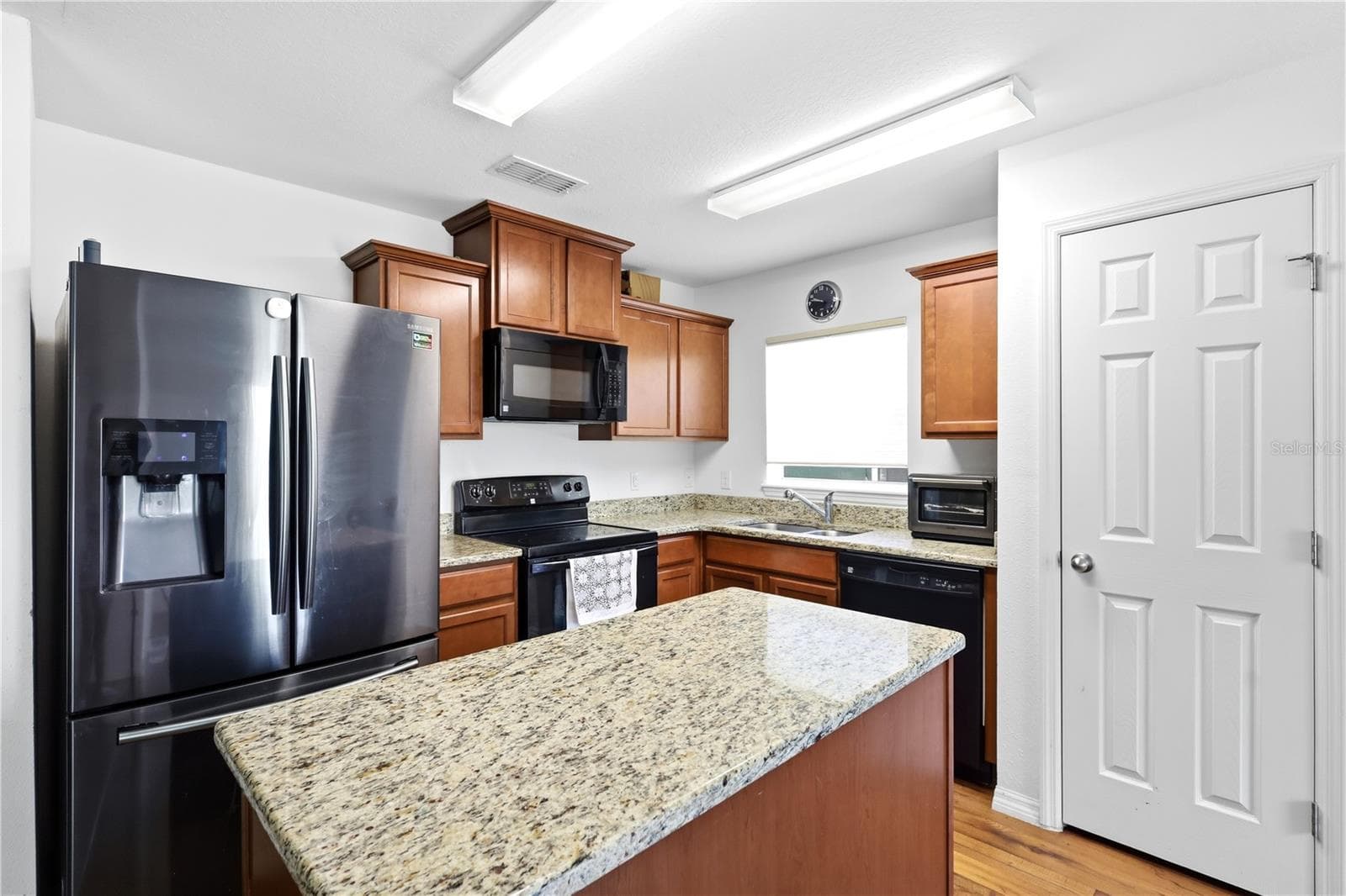 Single Family Residence at 184 ELEUTHERA DR, LAKE ALFRED, photo 4 of 25