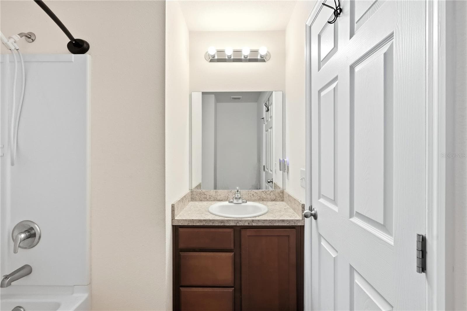 Single Family Residence at 184 ELEUTHERA DR, LAKE ALFRED, photo 16 of 25