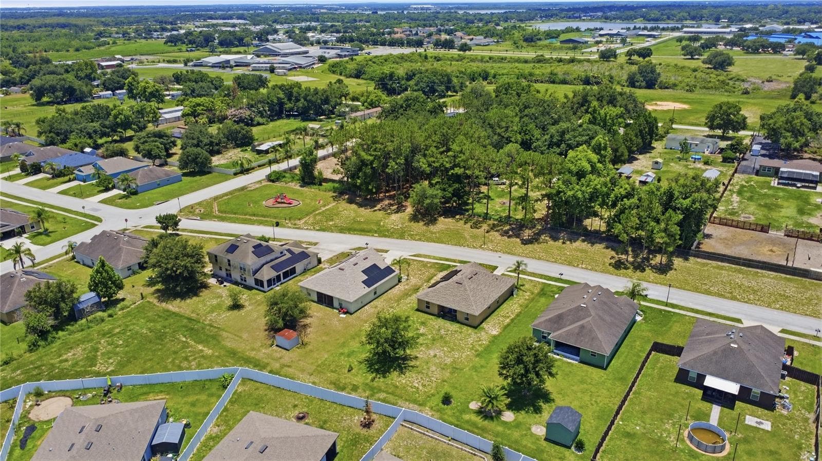 Single Family Residence at 184 ELEUTHERA DR, LAKE ALFRED, photo 20 of 25