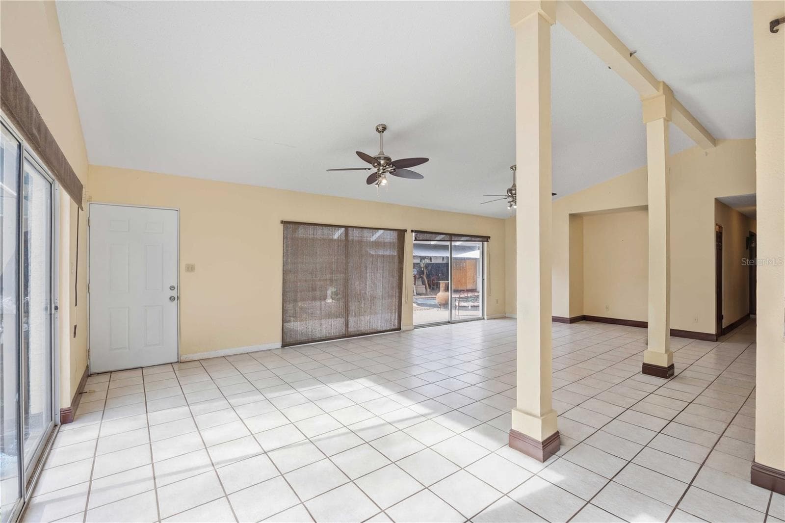 Living room - 6649 PIMLICO ST, NORTH PORT