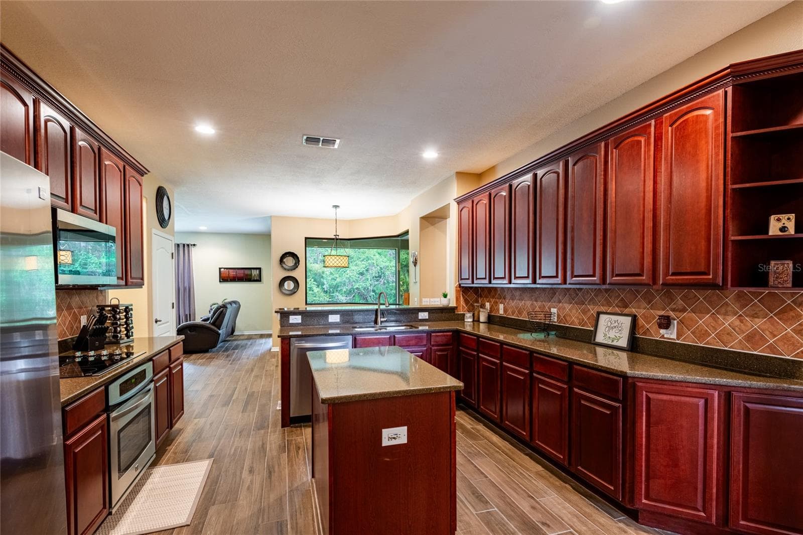 Single Family Residence at 14815 NINEBARK CT, LAND O LAKES, photo 28 of 79