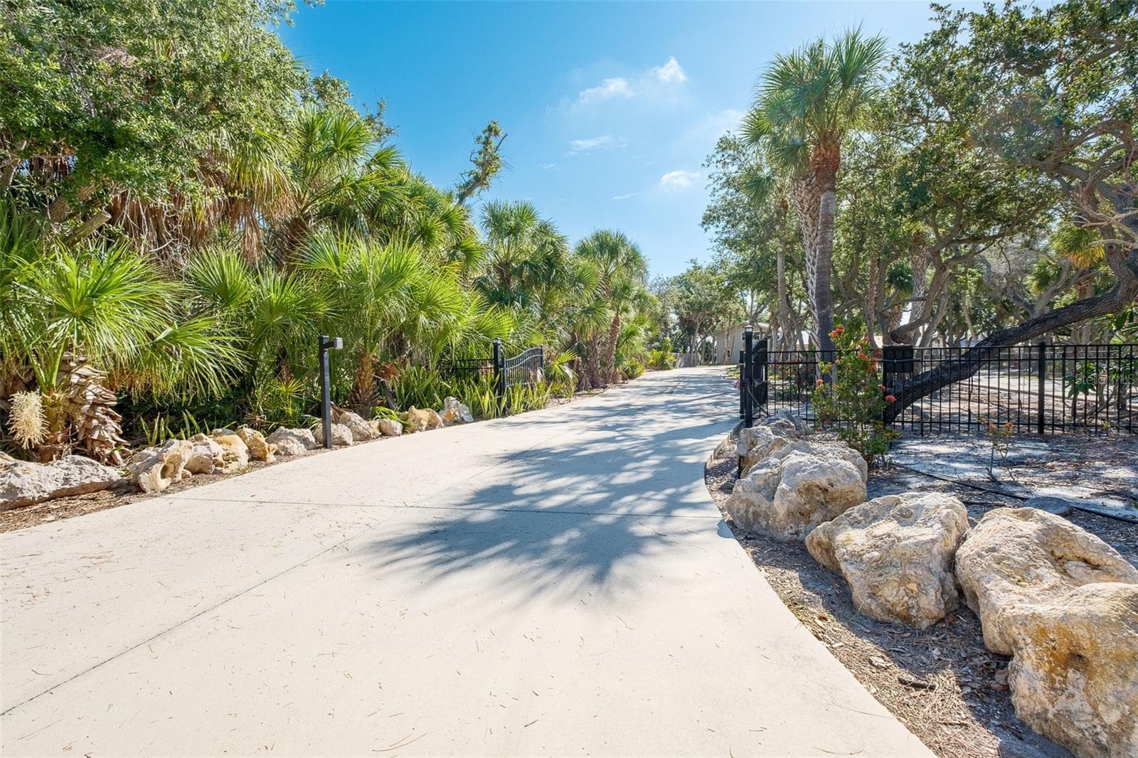 Single Family Residence at 6275 MANASOTA KEY RD, ENGLEWOOD, photo 8 of 61