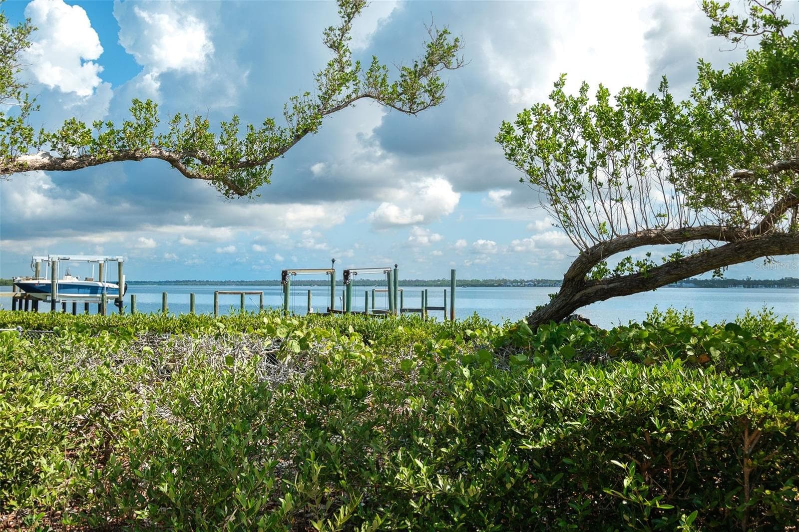 Single Family Residence at 6275 MANASOTA KEY RD, ENGLEWOOD, photo 45 of 61