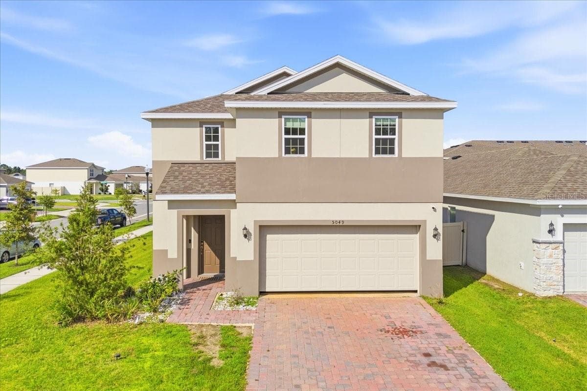 5049 BLUE HAMMOCK CT