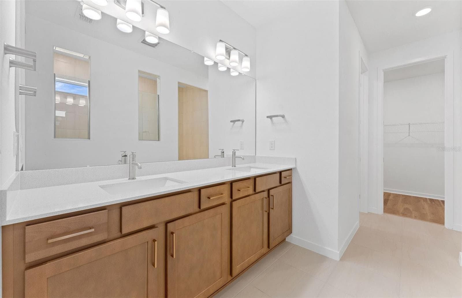 Model Representation - 13630 BROOKSIDE HAVEN ST, RIVERVIEW