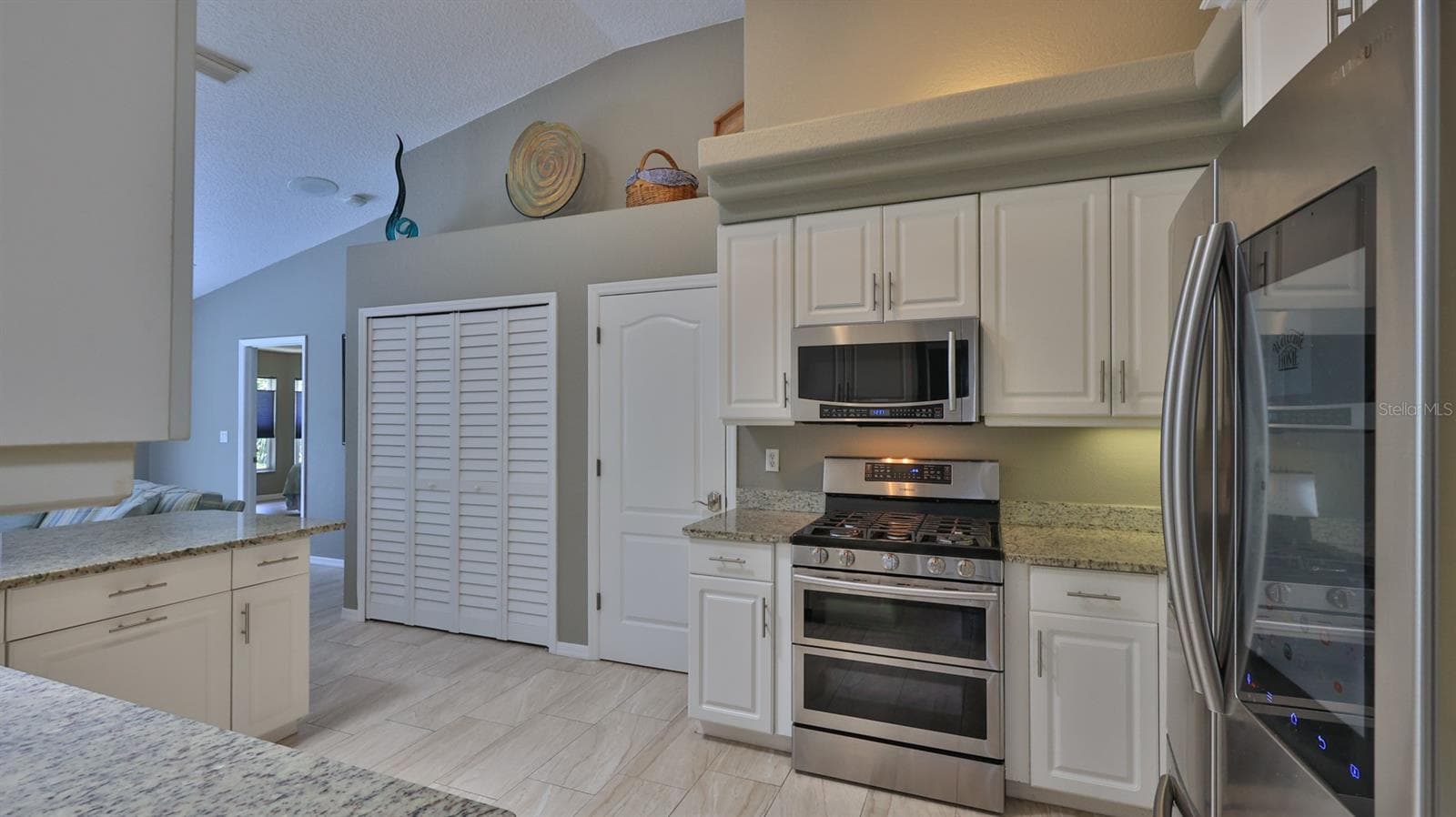 Single Family Residence at 29 ACCLAIM AT LIONSPAW, DAYTONA BEACH, photo 2 of 45