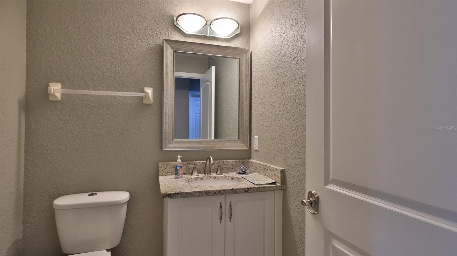 Single Family Residence at 29 ACCLAIM AT LIONSPAW, DAYTONA BEACH, photo 24 of 45