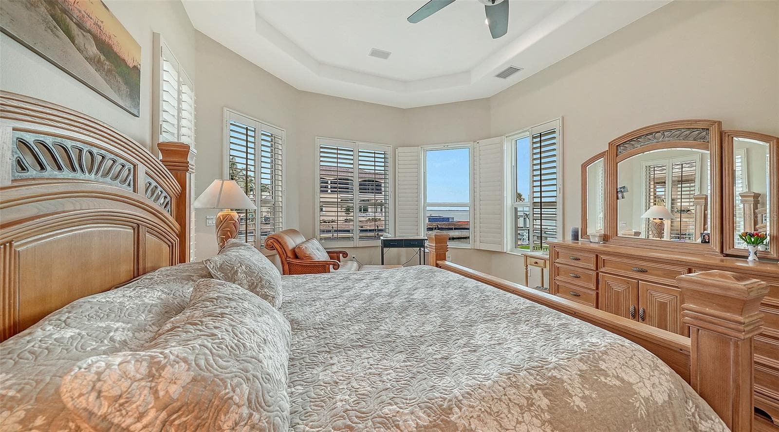 Single Family Residence at 657 HALYARD LN, LONGBOAT KEY, photo 11 of 35