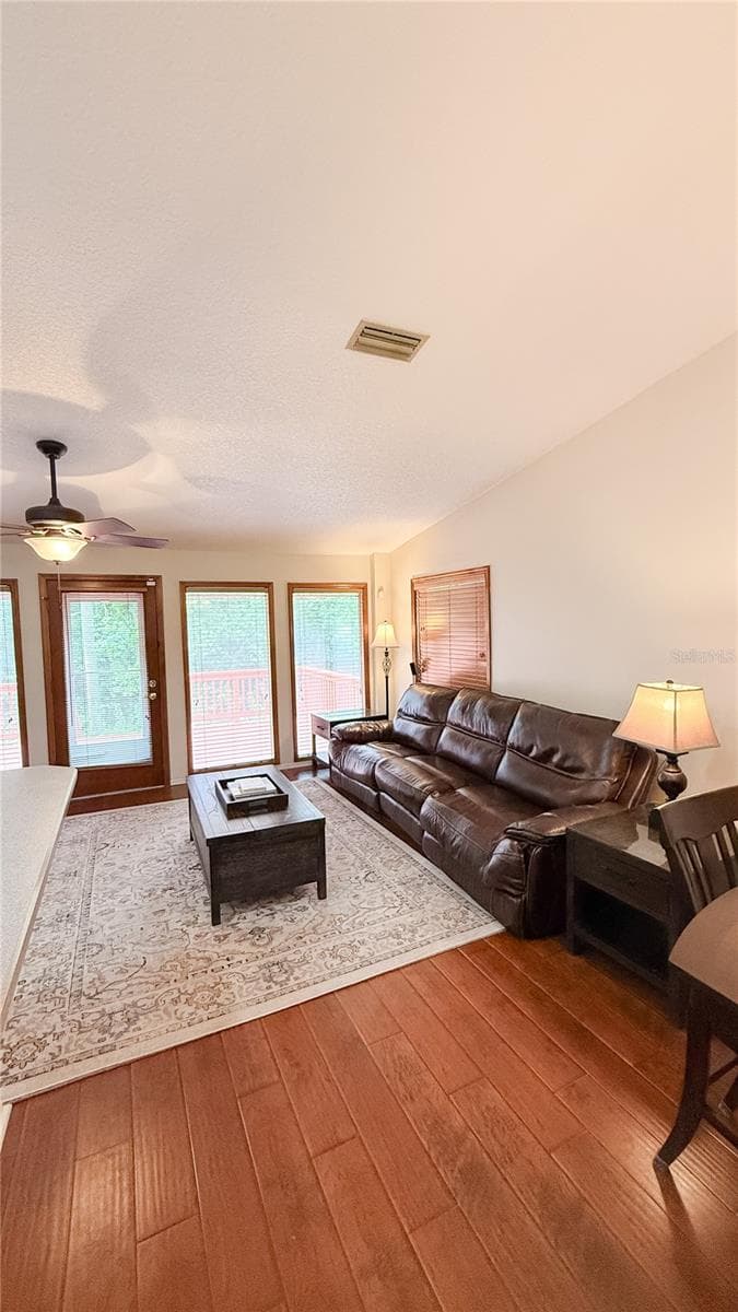 Single Family Residence at 898 CRITTENDEN AVE, ORANGE CITY, photo 16 of 43