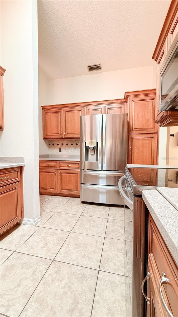 Single Family Residence at 898 CRITTENDEN AVE, ORANGE CITY, photo 19 of 43