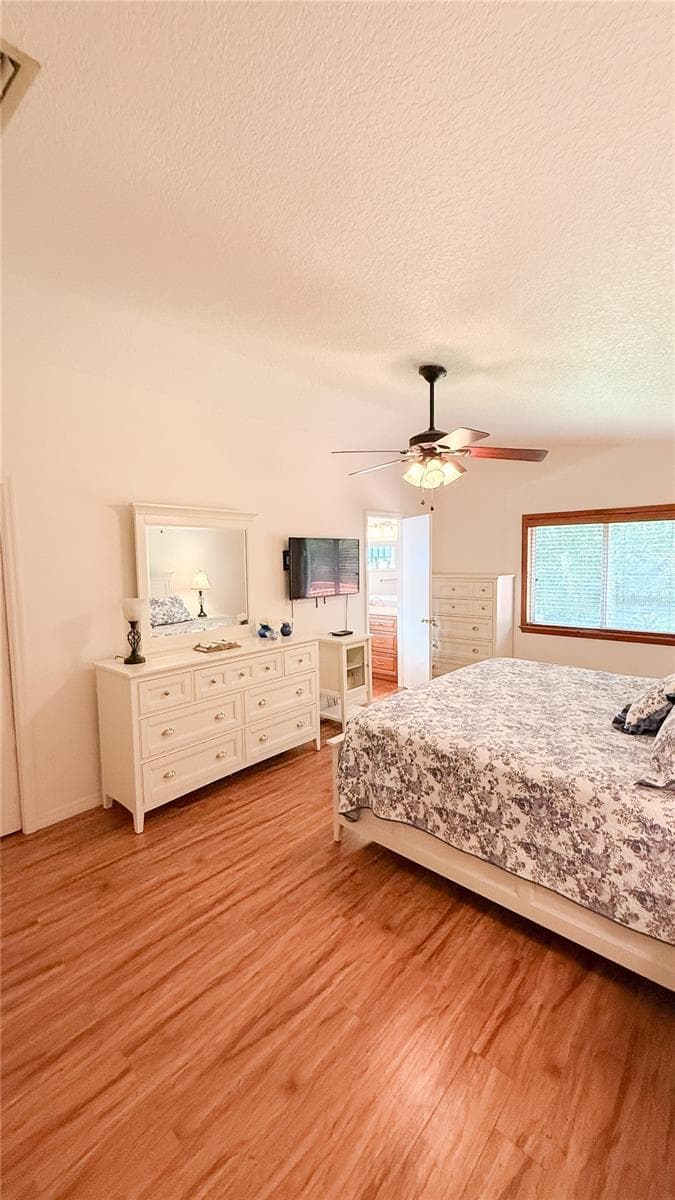 Single Family Residence at 898 CRITTENDEN AVE, ORANGE CITY, photo 20 of 43