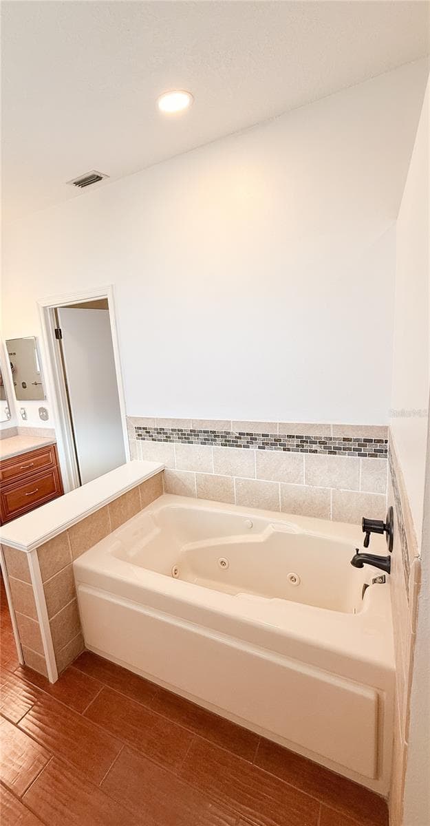Single Family Residence at 898 CRITTENDEN AVE, ORANGE CITY, photo 5 of 43