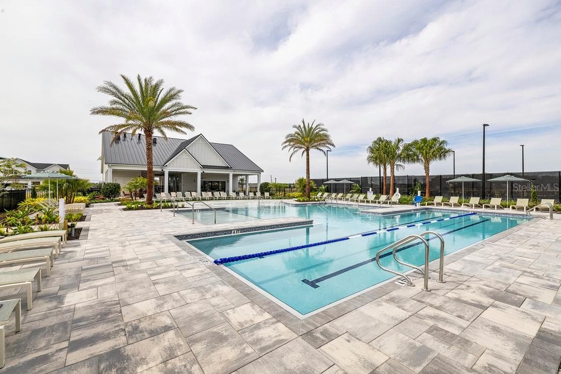 Lap lanes - 1525 RIDGEBACK LN, APOPKA
