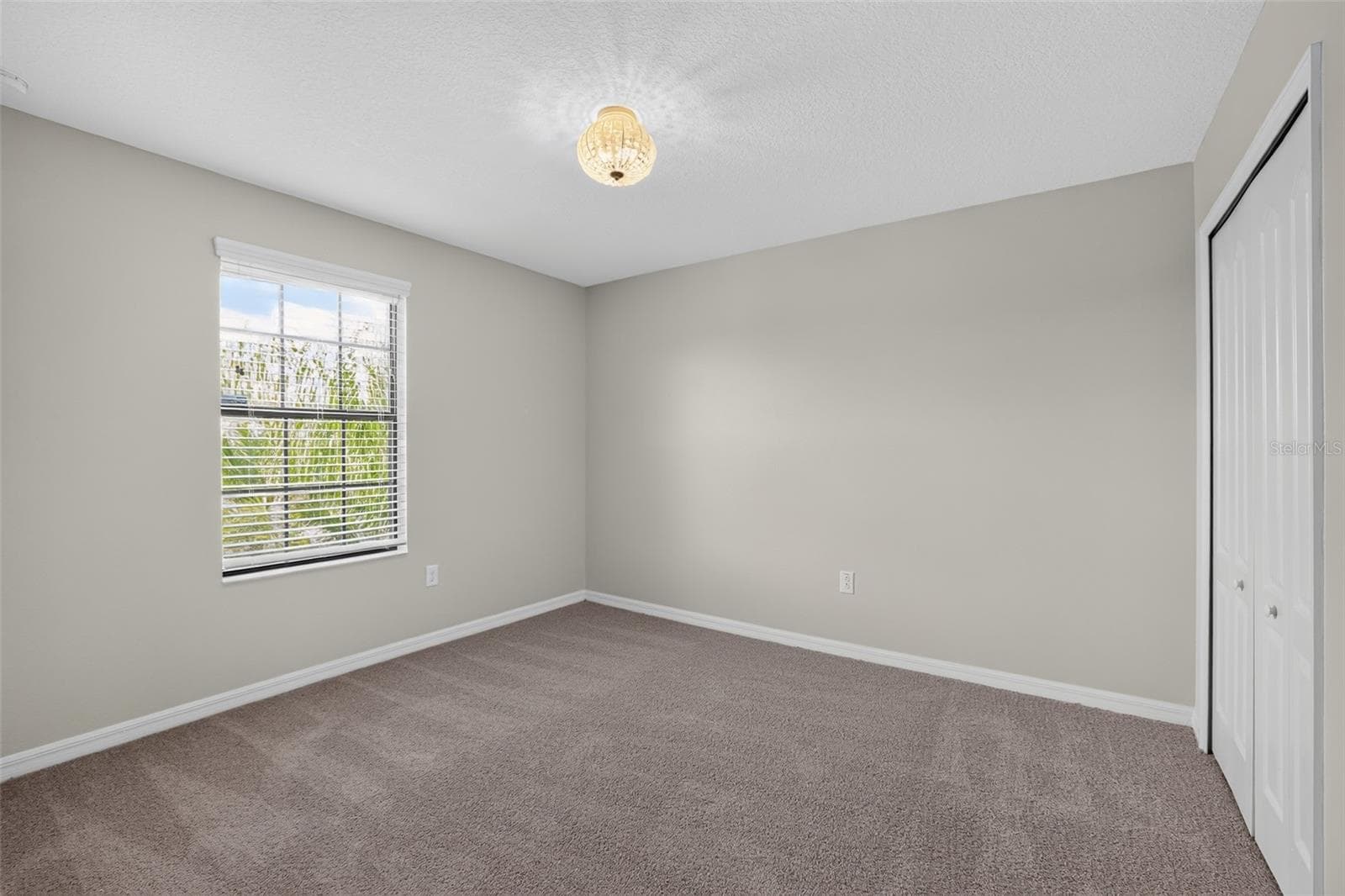Single Family Residence at 10105 NEWMINSTER LOOP, RUSKIN, photo 11 of 15