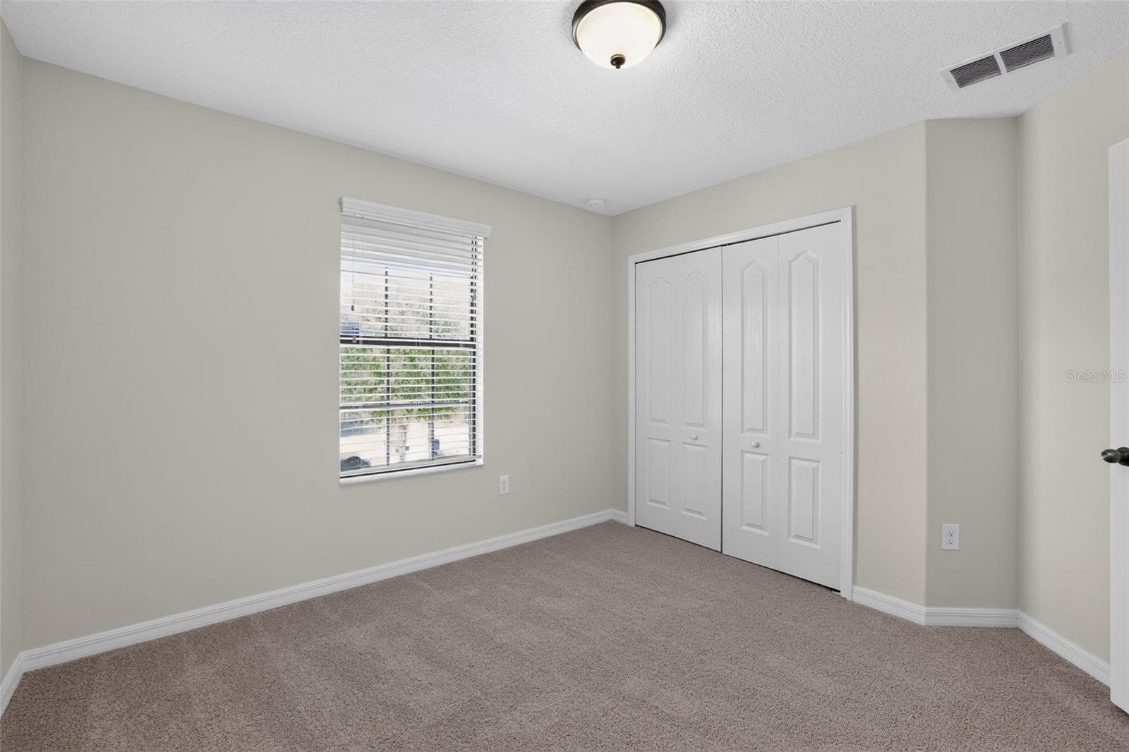 Single Family Residence at 10105 NEWMINSTER LOOP, RUSKIN, photo 13 of 15