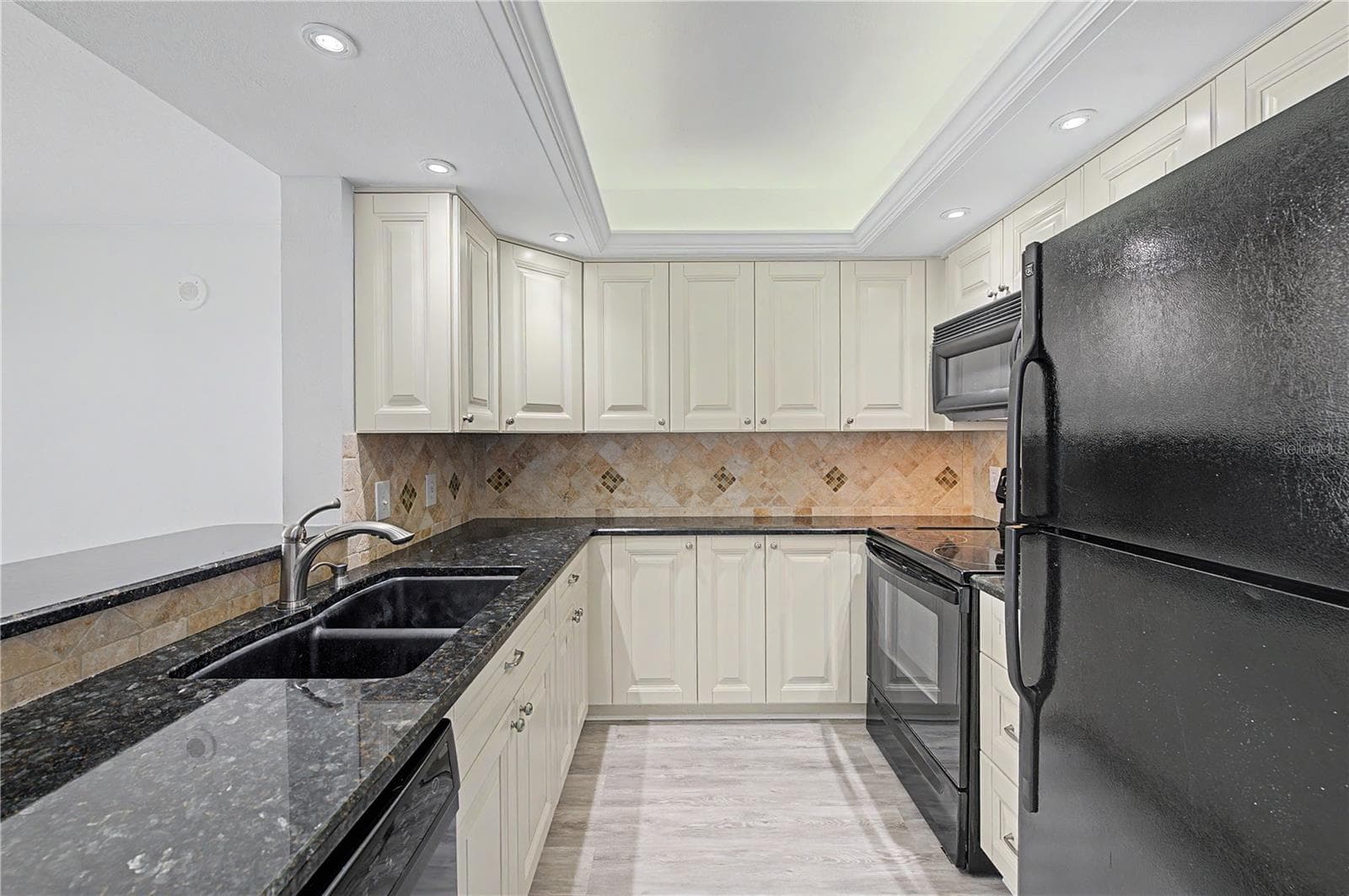 Condominium at 800 COVE CAY DR #5G, CLEARWATER, photo 4 of 59