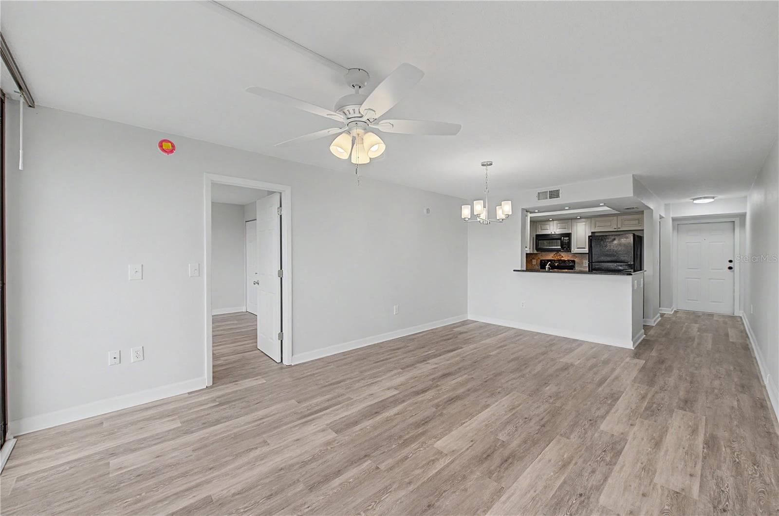 Condominium at 800 COVE CAY DR #5G, CLEARWATER, photo 10 of 59