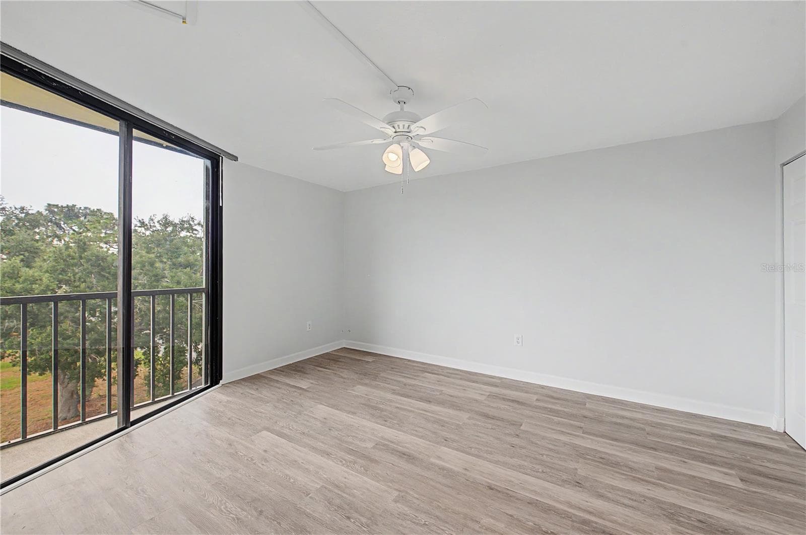 Condominium at 800 COVE CAY DR #5G, CLEARWATER, photo 23 of 59