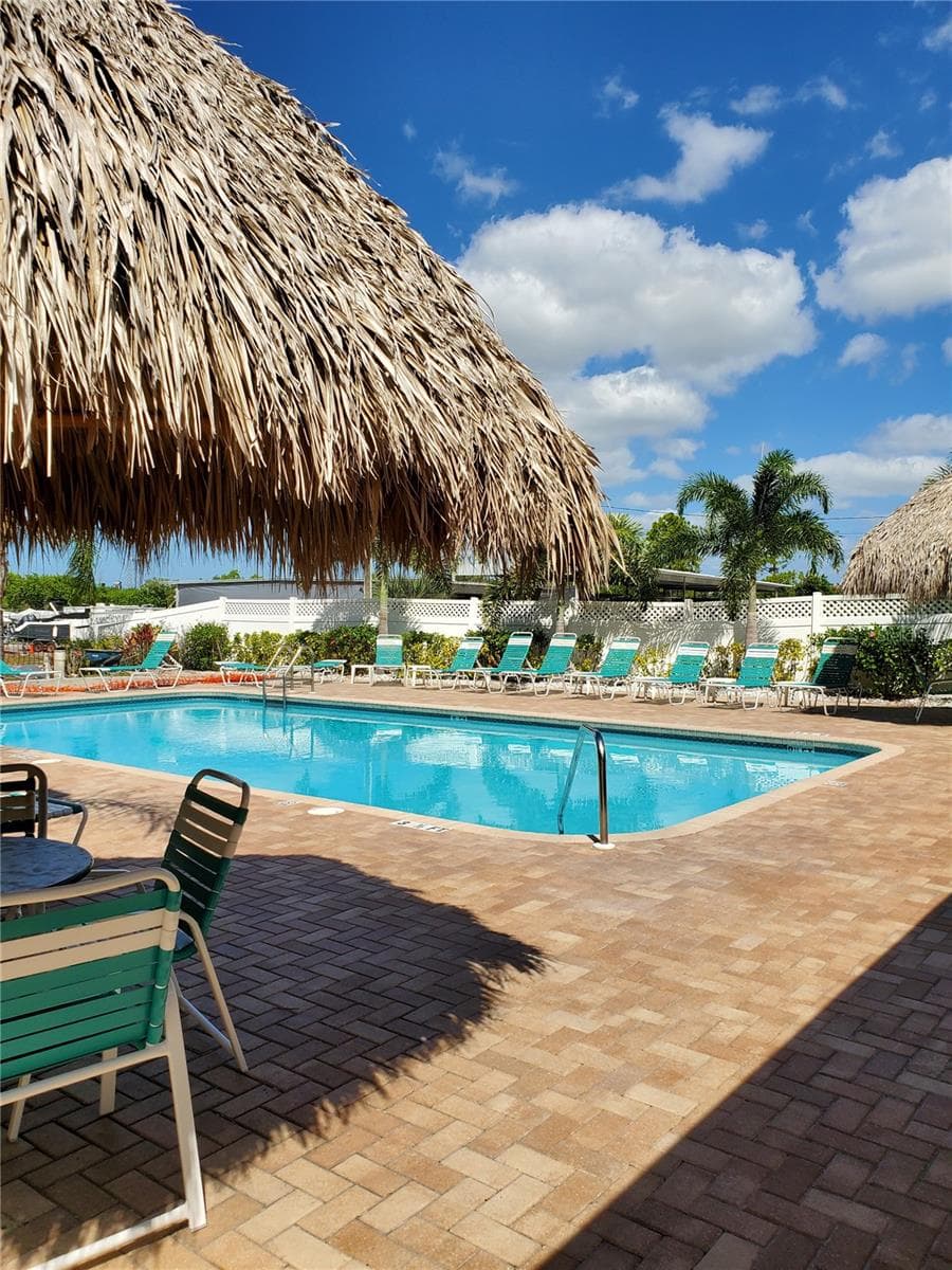 Condominium at 800 COVE CAY DR #5G, CLEARWATER, photo 55 of 59