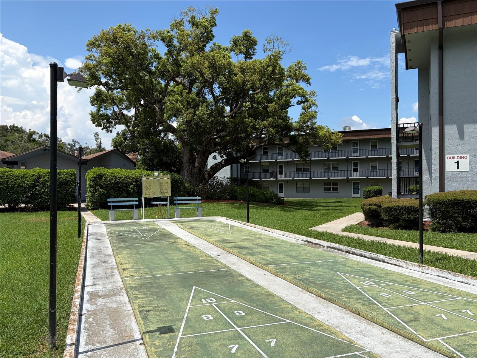 shuffle board - 333 LAKE HOWARD DR NW #211B, WINTER HAVEN